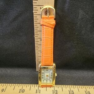 Vintage Gossip Women's Quartz Watch Works Used Leather Band